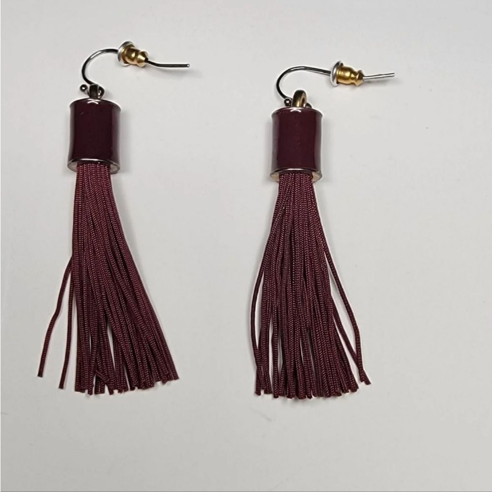 BNWT Ann Taylor Burgundy dangling Earrings